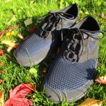 Sole Runner Pure 2 im Test Test: Sole Runner pure auf Gras mit Laub